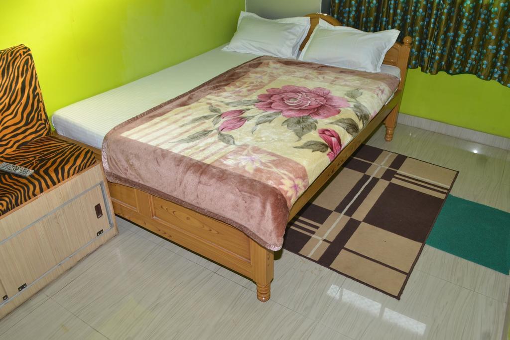 Hotel Sukh Sagar Inn Deoghar Bagian luar foto